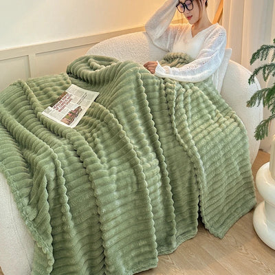 CloudWarmth Fluffy Blanket